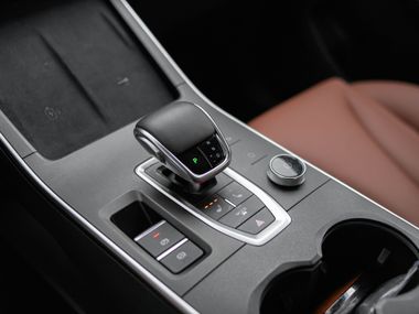 Omoda C5 2022 года, 40 000 км - вид 11