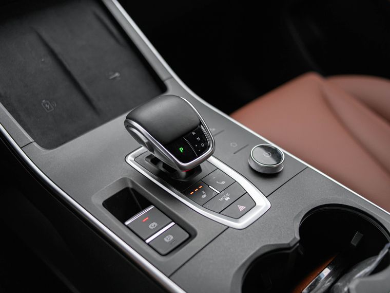 Omoda C5 2022 года, 40 000 км - вид 11