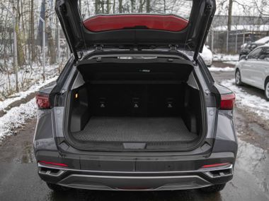 Omoda C5 2022 года, 40 000 км - вид 18