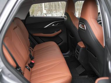 Omoda C5 2022 года, 40 000 км - вид 14