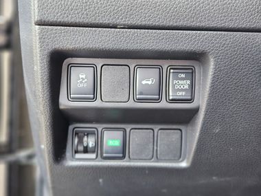 Nissan X-Trail 2018 года, 129 899 км - вид 11