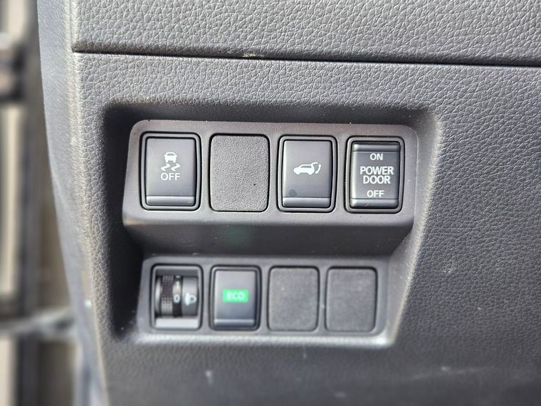 Nissan X-Trail 2018 года, 129 899 км - вид 11
