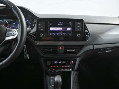 Volkswagen Polo 2021 года, 59 996 км - вид 9