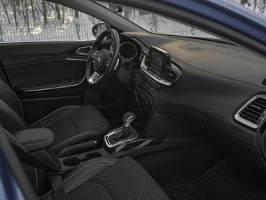 KIA Ceed 2019 года, 70 888 км - вид 14
