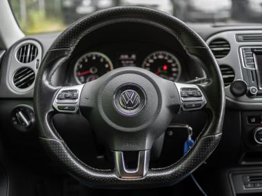 Volkswagen Tiguan 2016 года, 144 576 км - вид 7