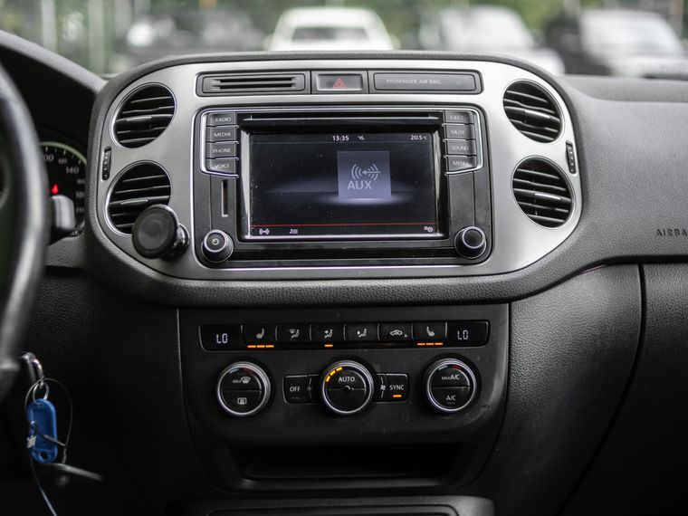 Volkswagen Tiguan 2016 года, 144 576 км - вид 8