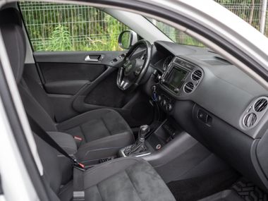 Volkswagen Tiguan 2016 года, 144 576 км - вид 15