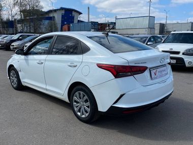 Hyundai Solaris 2020 года, 339 441 км - вид 6