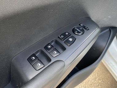 Hyundai Solaris 2020 года, 339 441 км - вид 14