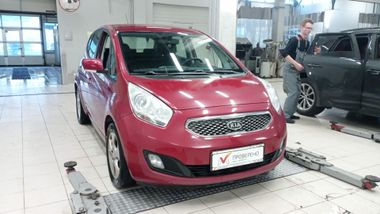 KIA Venga 2011 года, 198 165 км - вид 3