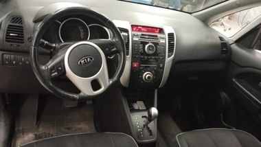 KIA Venga 2011 года, 198 165 км - вид 5